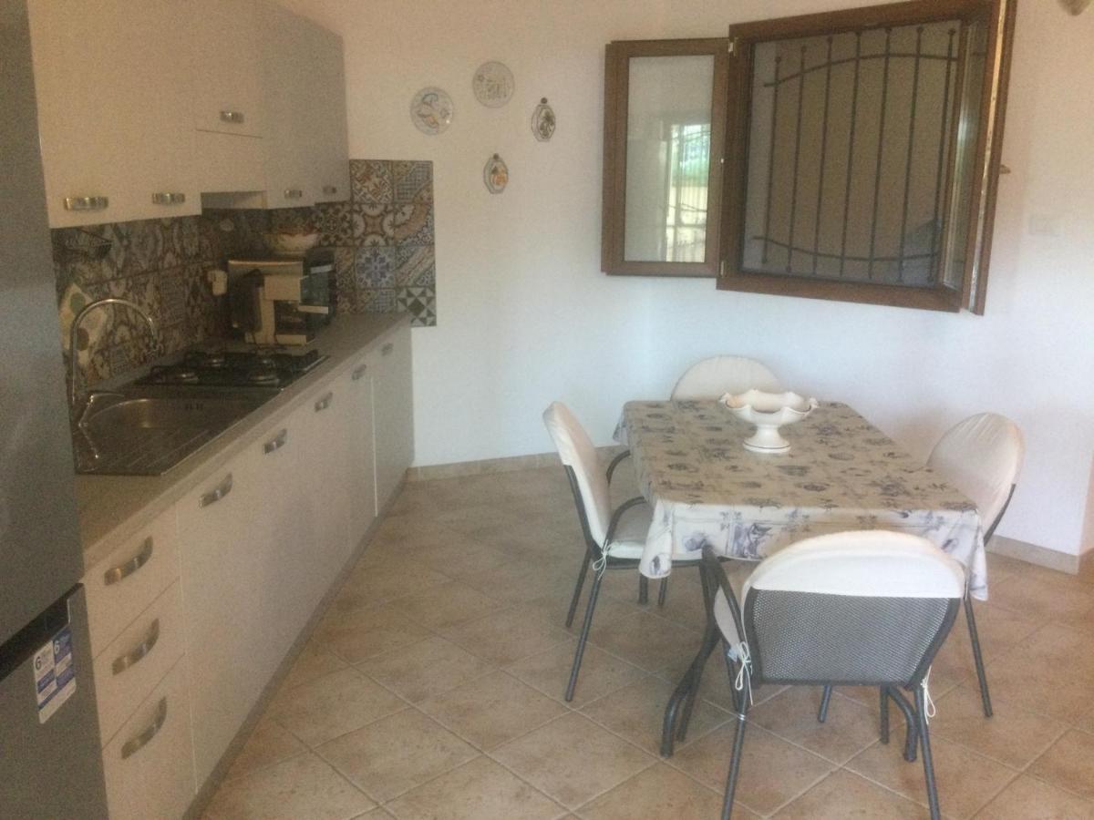Villa Edo Cala Liberotto Exterior foto